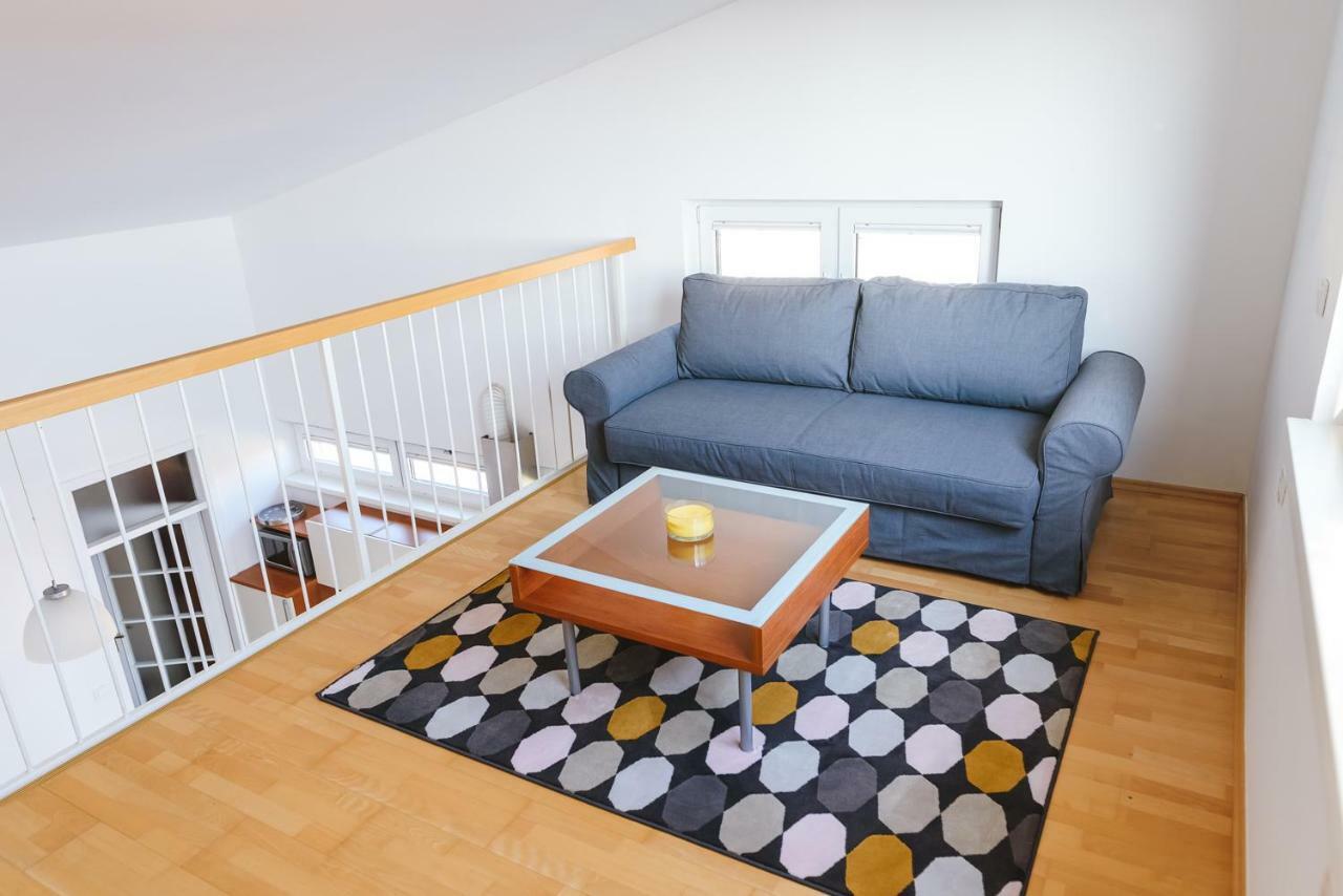 Apartma Joy - Private Beach Apartman Ankaran Kültér fotó